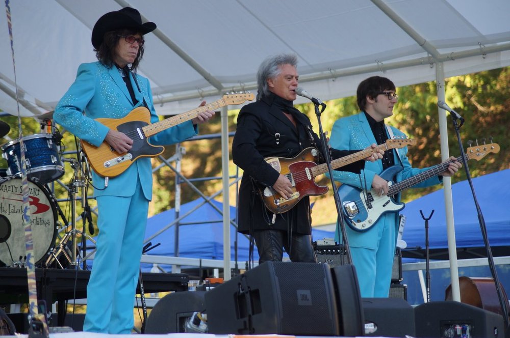 Marty Stuart & band performing